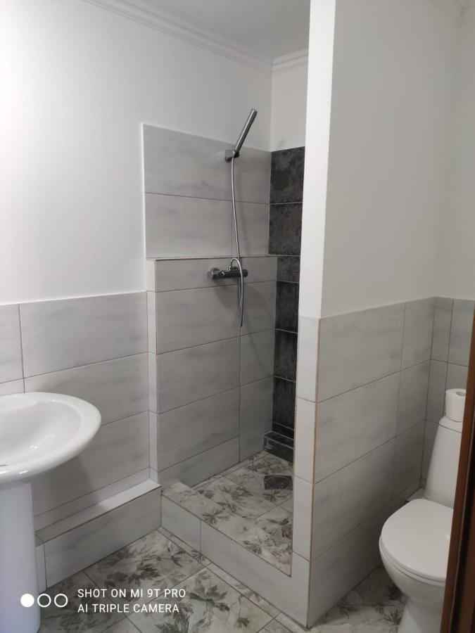 Studio In The Center City Кишинів Екстер'єр фото